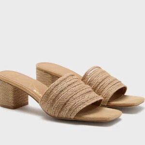 MATISSE Natural Grenada Heels sandals tan size 6